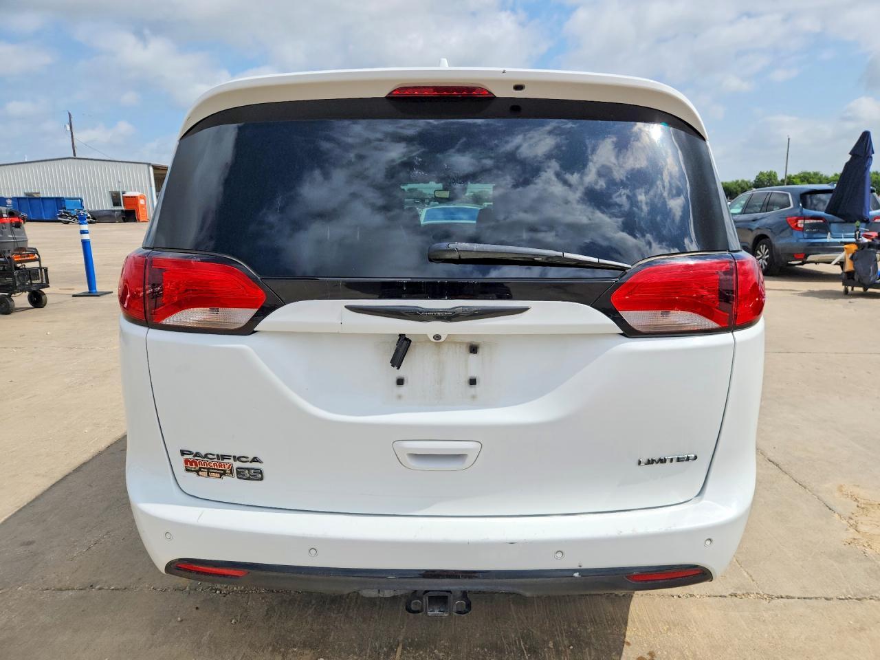 2020 Chrysler Pacifica Limited - Фото 6