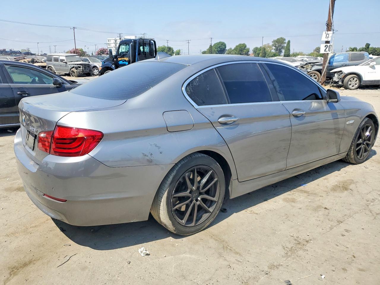 2013 BMW 528 I - Фото 3