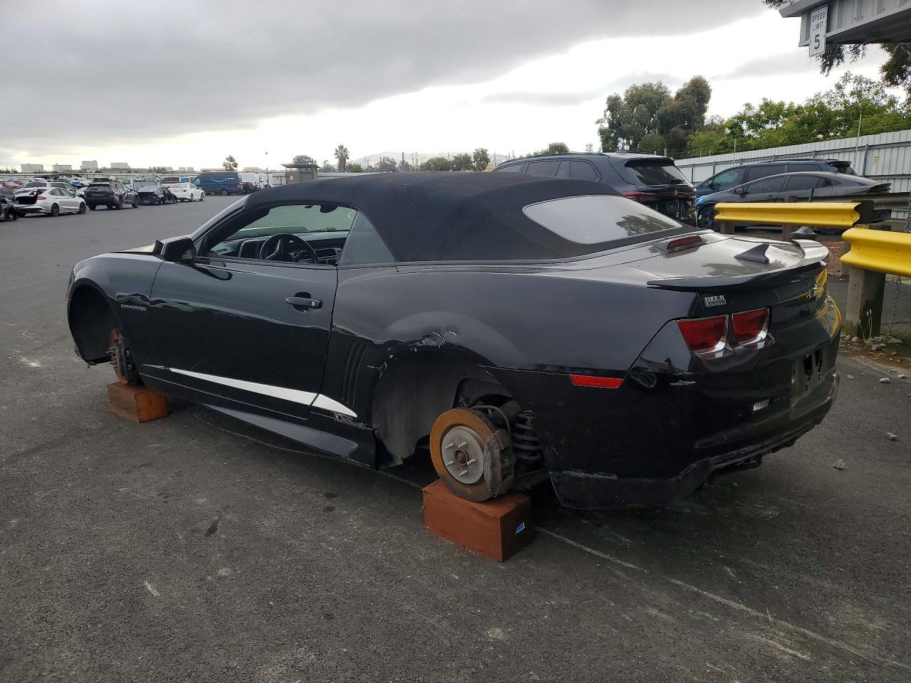 2013 Chevrolet Camaro 2Ss - Фото 2