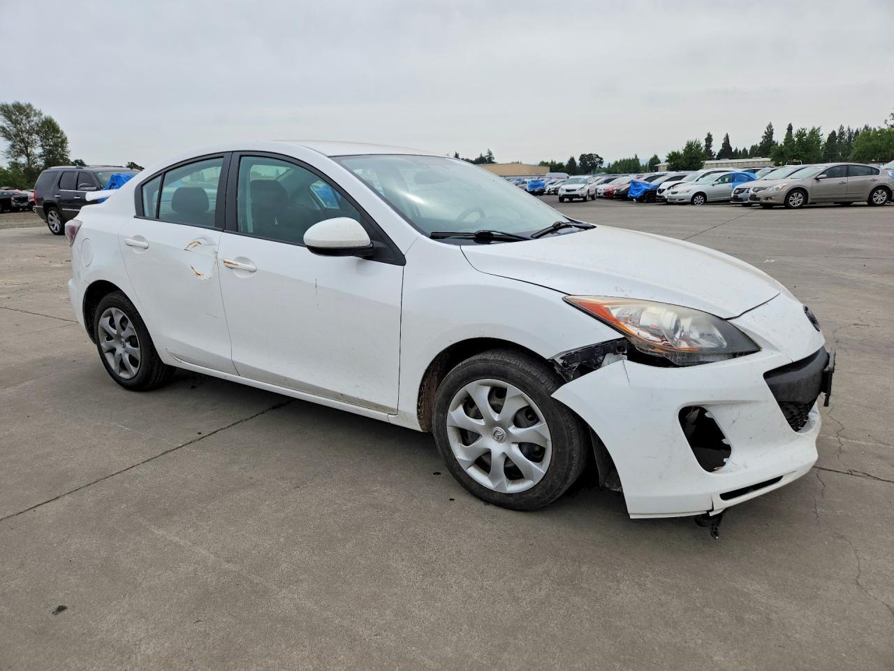 2013 Mazda 3 I - Фото 4