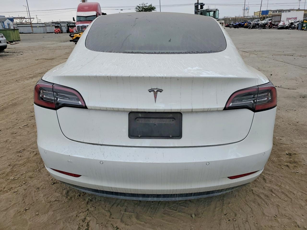 2020 Tesla Model 3 - Фото 6