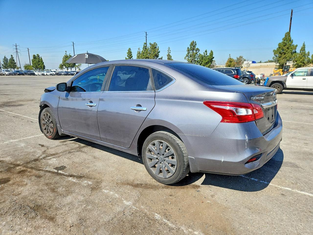 2019 Nissan Sentra S - Фото 2