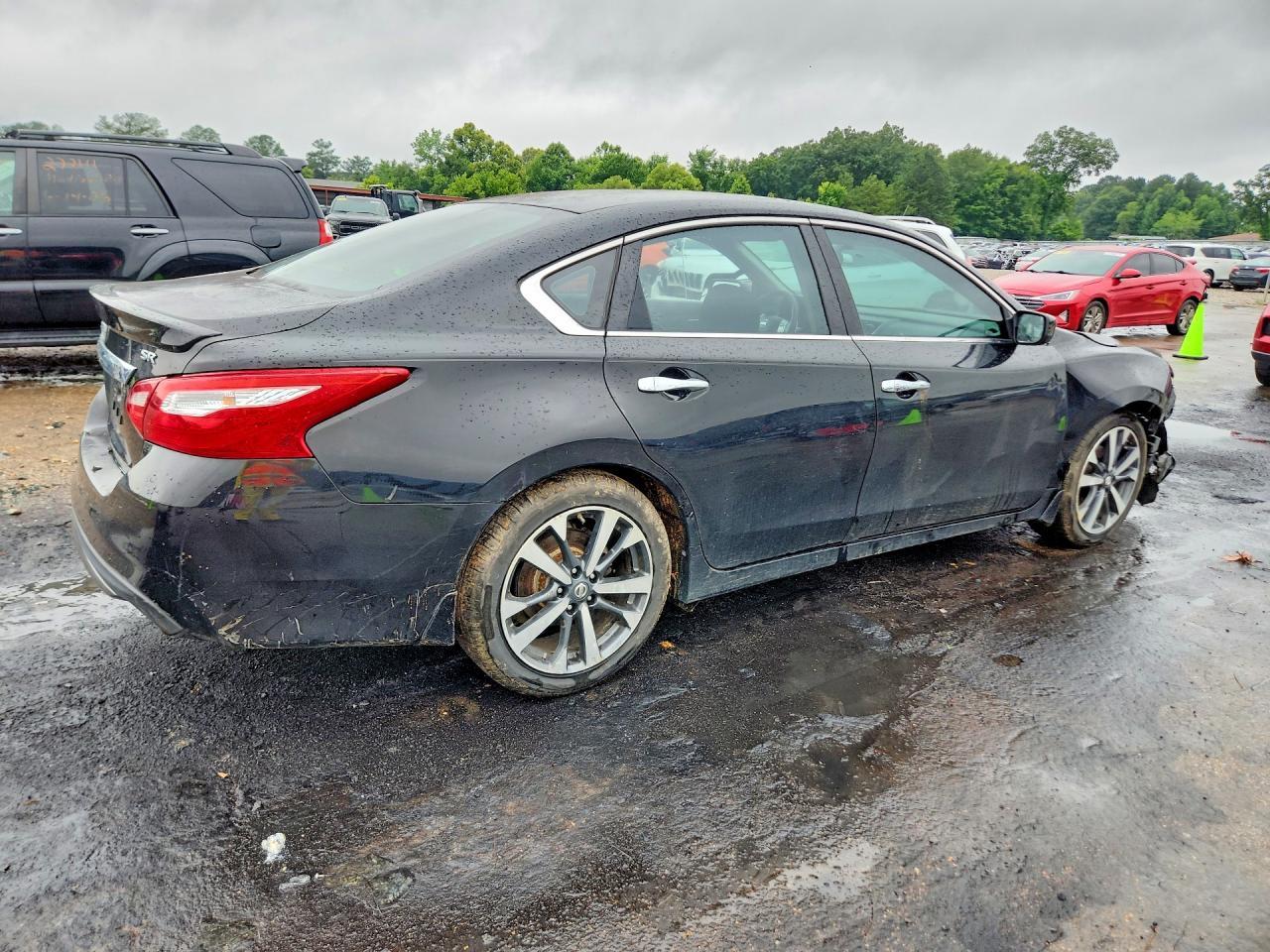 2016 Nissan Altima 2.5 Sr - Фото 3