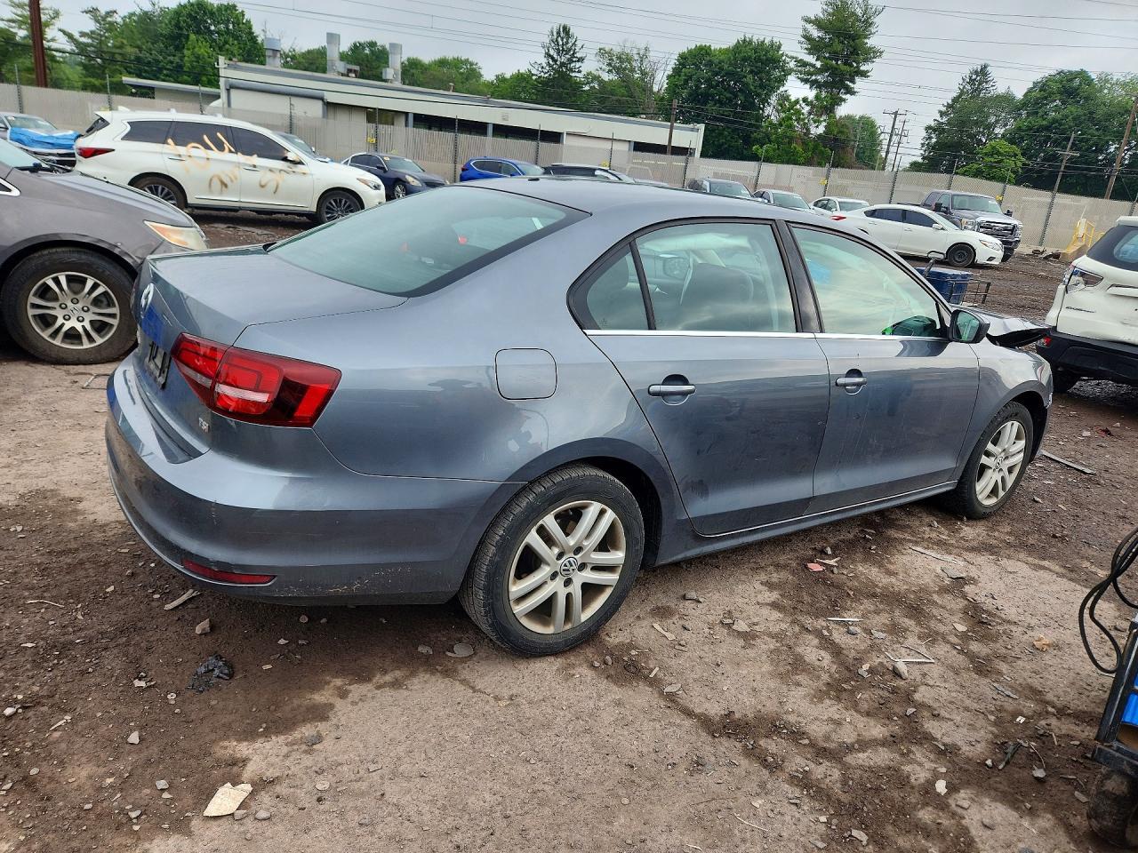 2017 Volkswagen Jetta S - Image 3