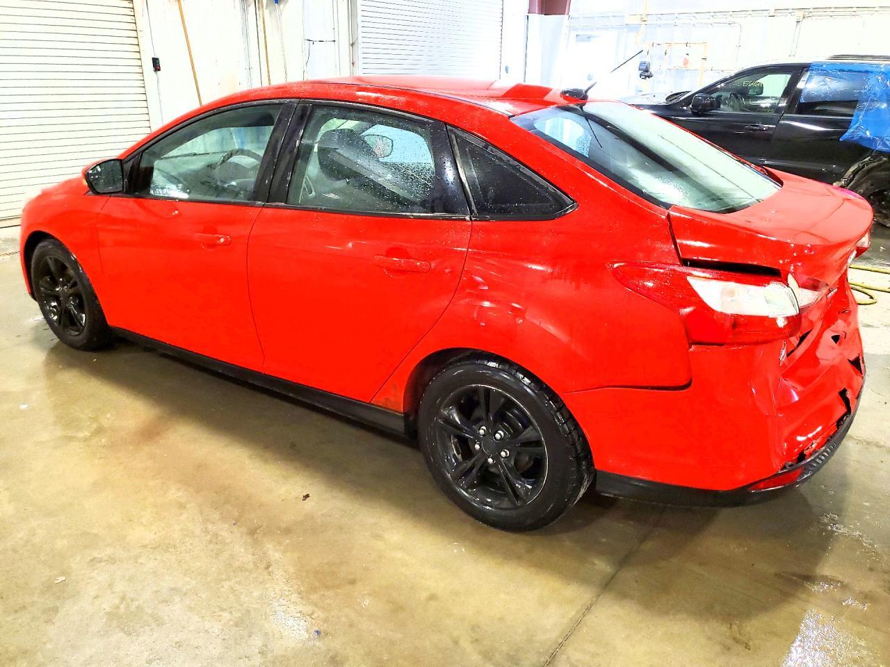 2014 Ford Focus Se - Image 2