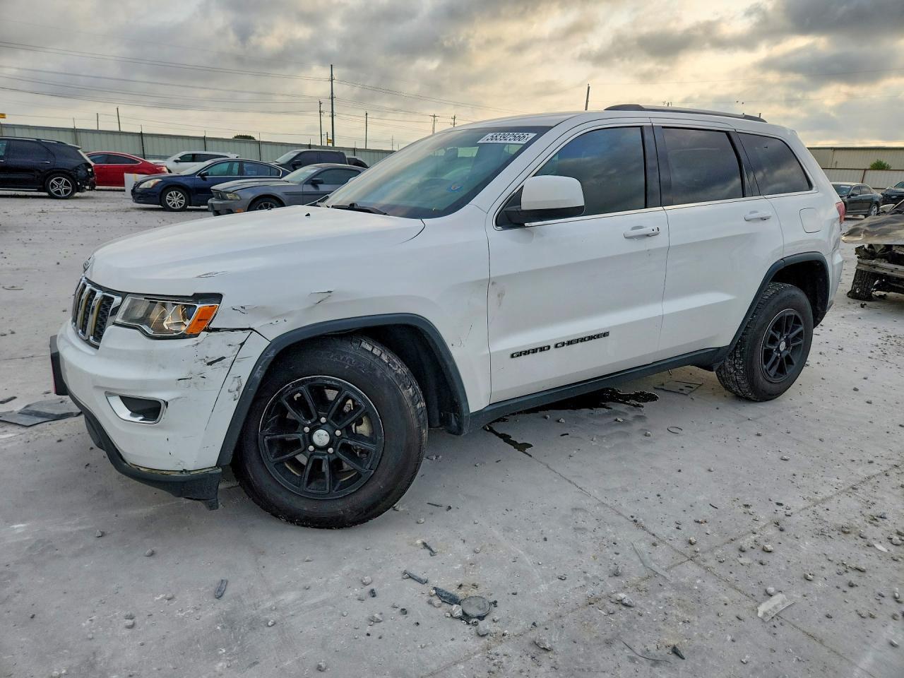 2020 Jeep Grand Cherokee Laredo