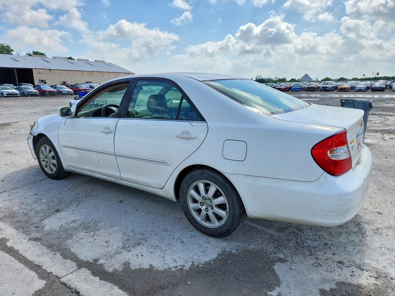 2002 Toyota Camry Xle V6 - Фото 2