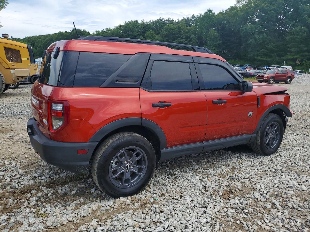 2024 Ford Bronco Sport Big Bend - Image 3