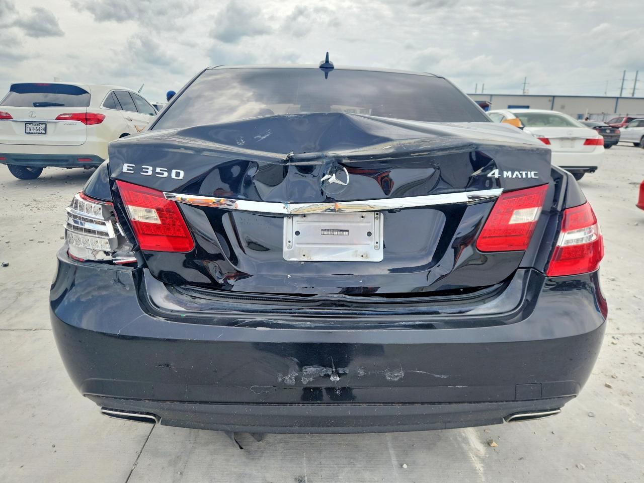 2011 Mercedes-Benz 350 - Image 6