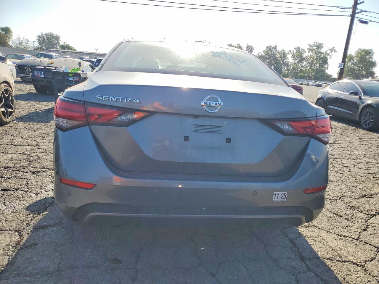 2022 Nissan Sentra S - Фото 6