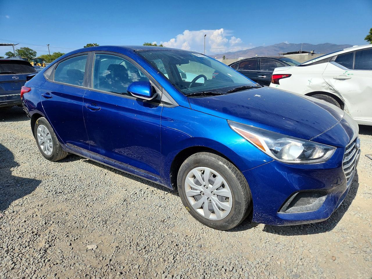 2022 Hyundai Accent Se - Фото 4