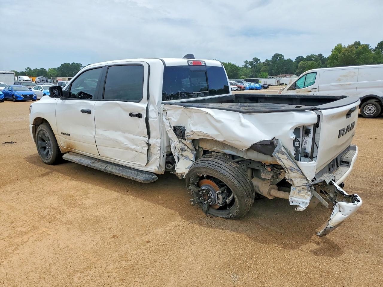 2026 Ram 1500 Tradesman - Image 2