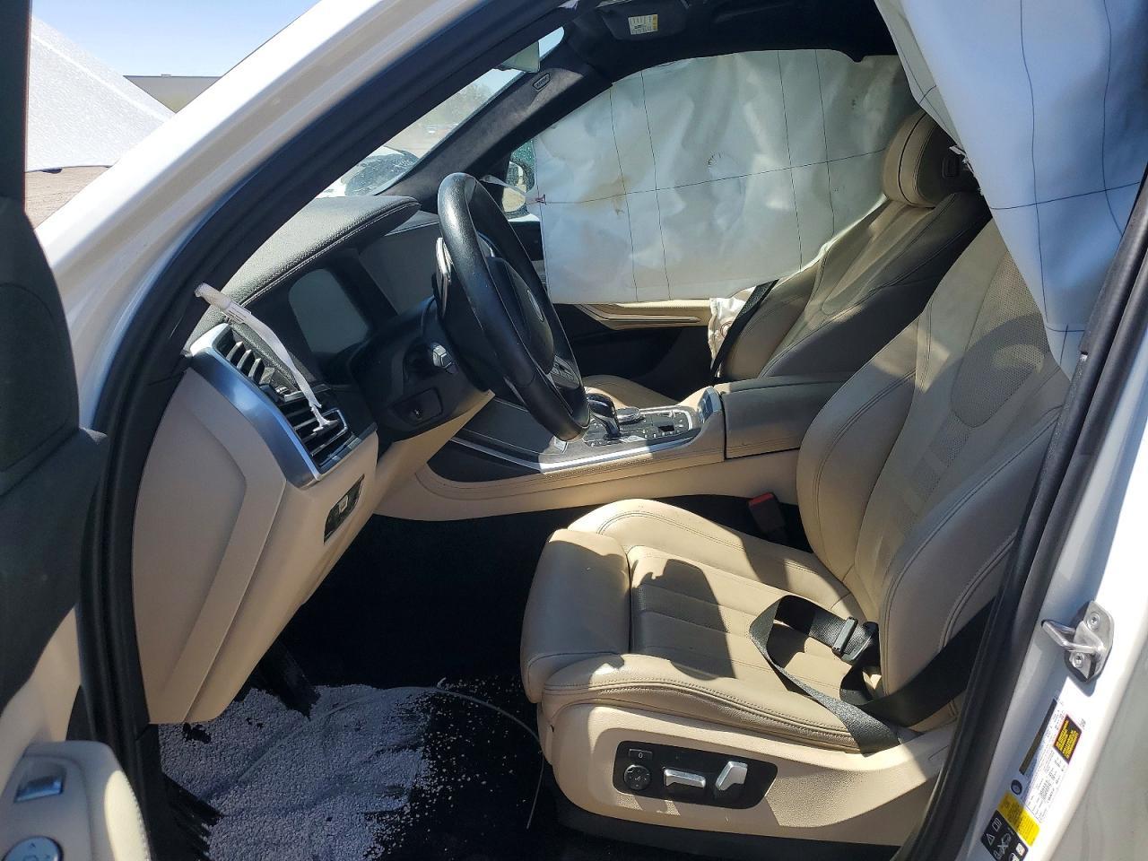 2022 BMW X7 xDrive40I - Фото 7