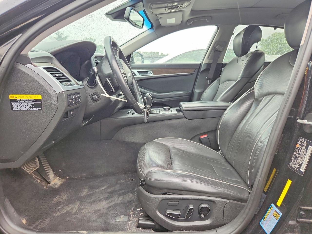 2015 Hyundai Genesis 3.8L - Фото 7
