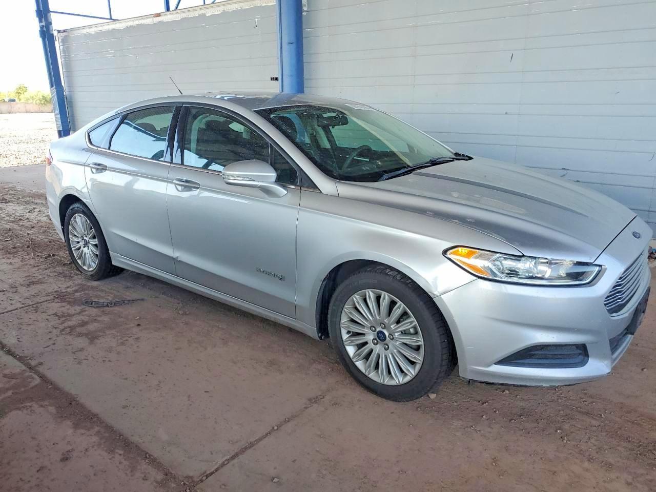 2014 Ford Fusion Se Hybrid - Фото 4
