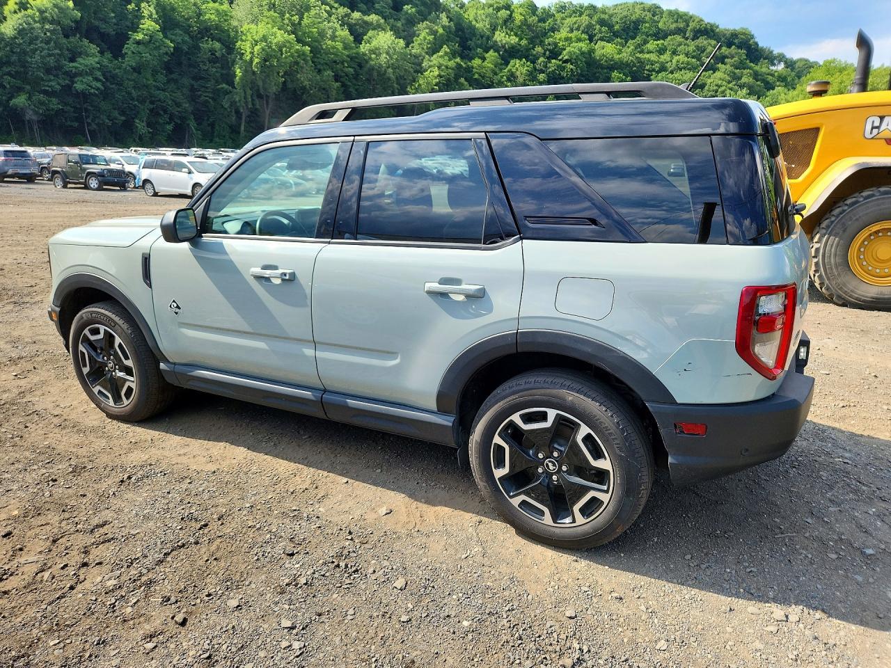 2024 Ford Bronco Sport Outer Banks - Image 2