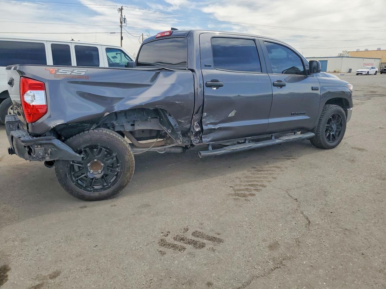 2021 Toyota Tundra Access Cab Sr5 - Фото 3