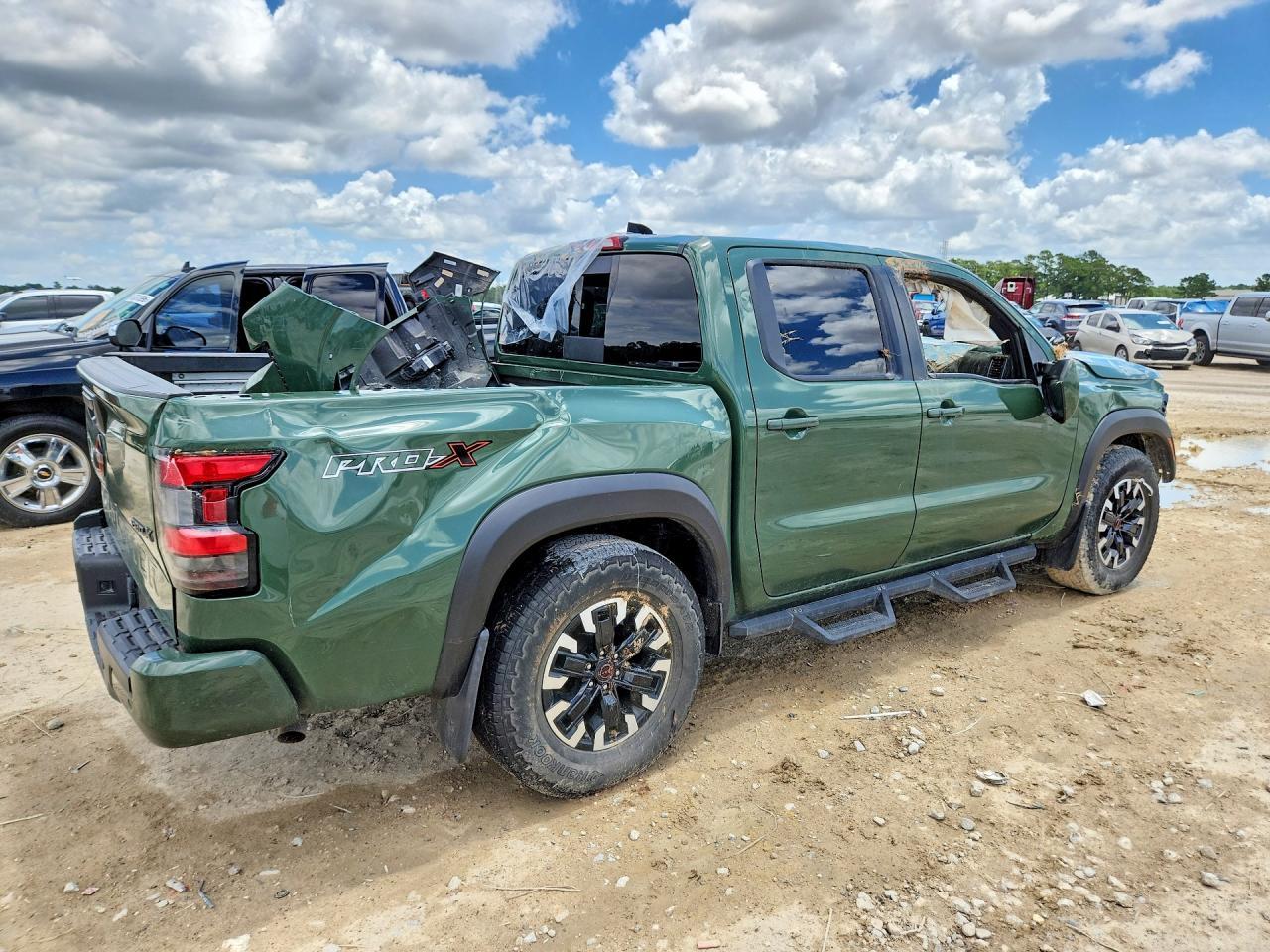 2024 Nissan Frontier Pro-X - Image 3