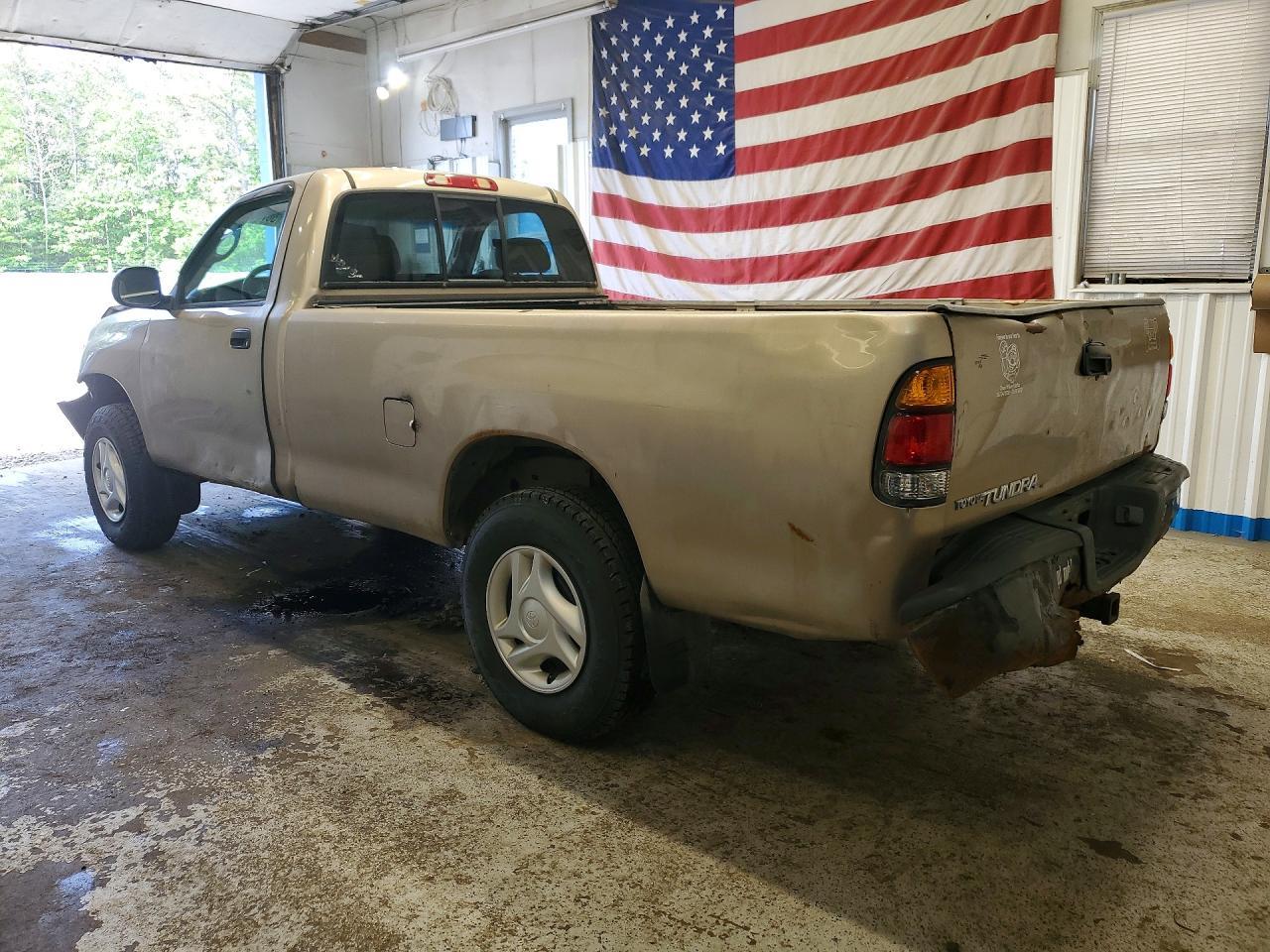 2004 Toyota Tundra Base - Фото 2