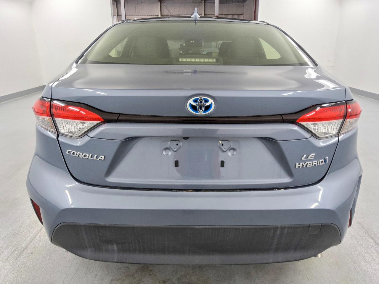 2024 Toyota Corolla Hybrid Le - Image 6