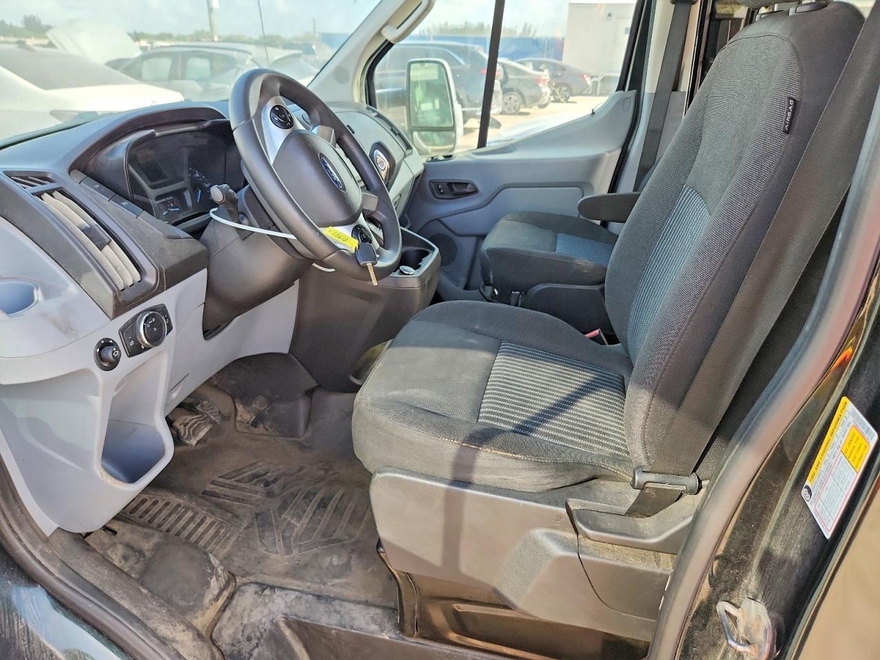 2019 Ford Transit 350 Delivery Van - Фото 7