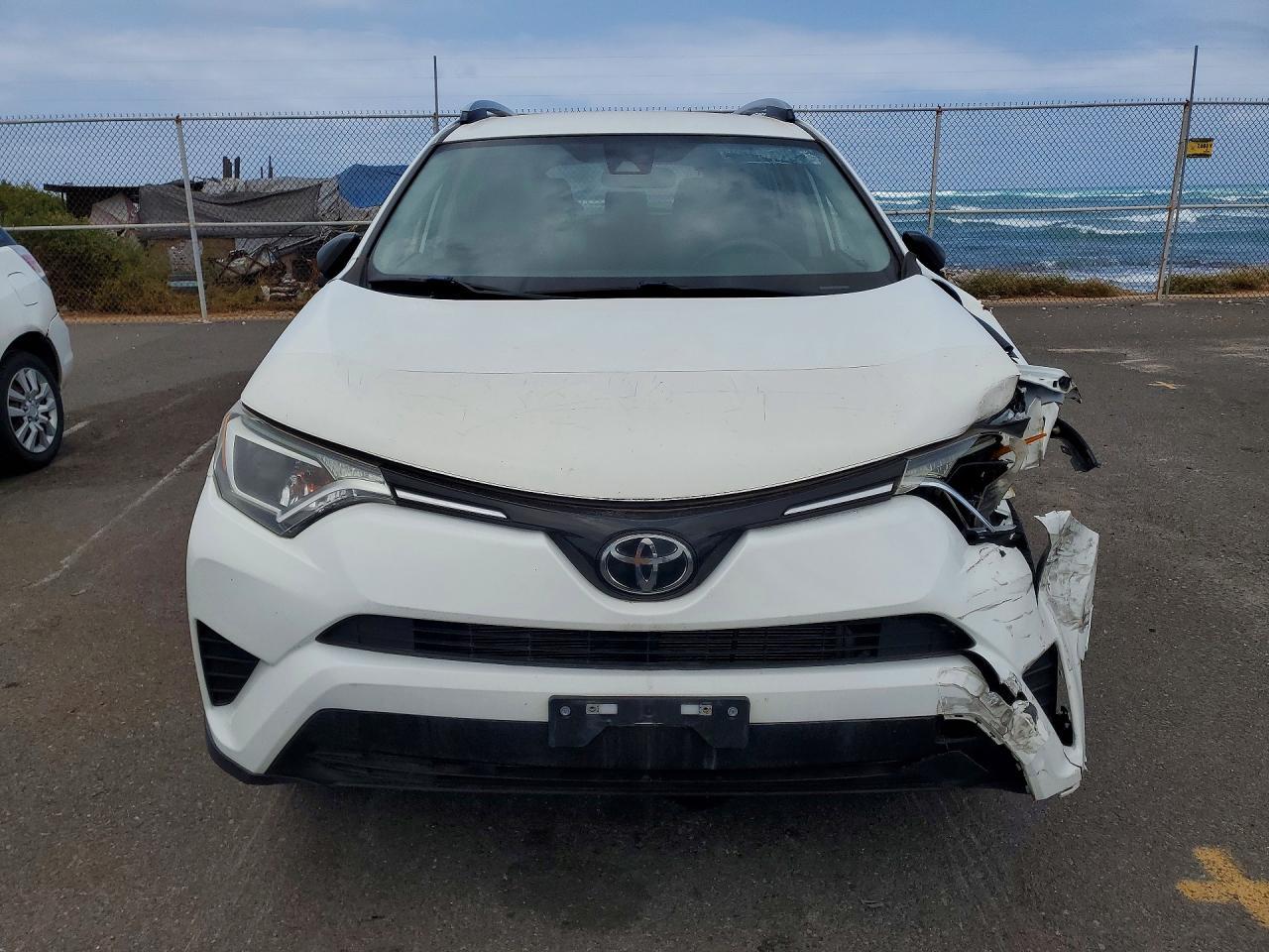 2018 Toyota Rav4 Le - Фото 5