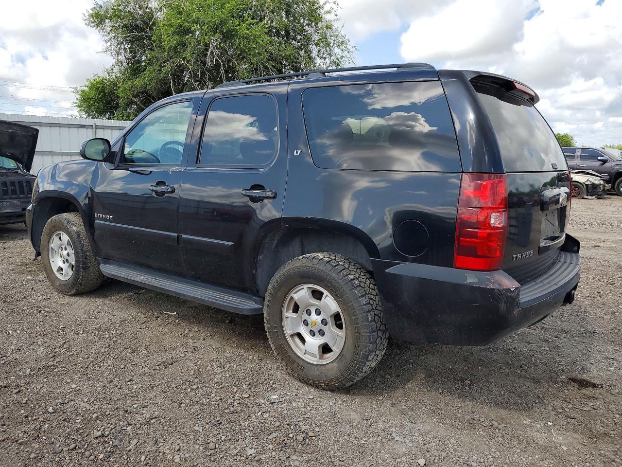 2008 Chevrolet Tahoe C1500 - Image 2