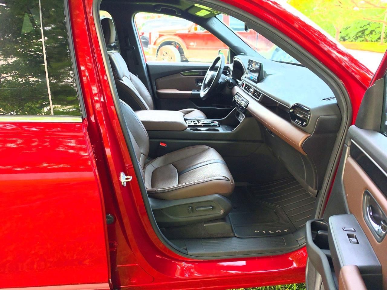 2025 Honda Pilot Elite - Фото 5