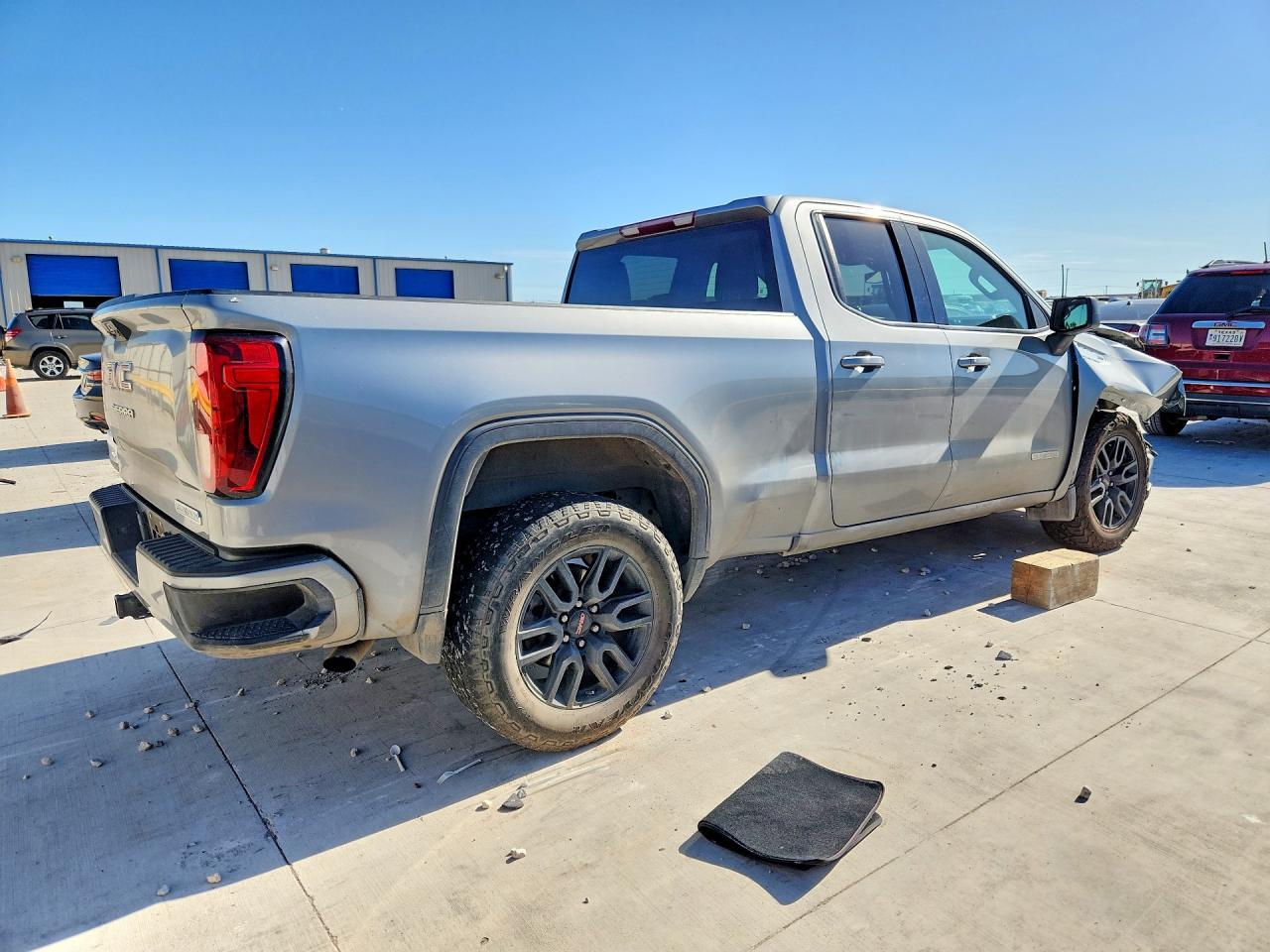 2023 GMC Sierra C1500 Elevation - Фото 3