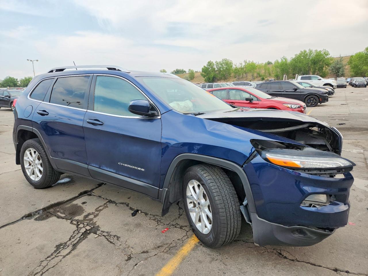 2018 Jeep Cherokee Latitude - Image 4