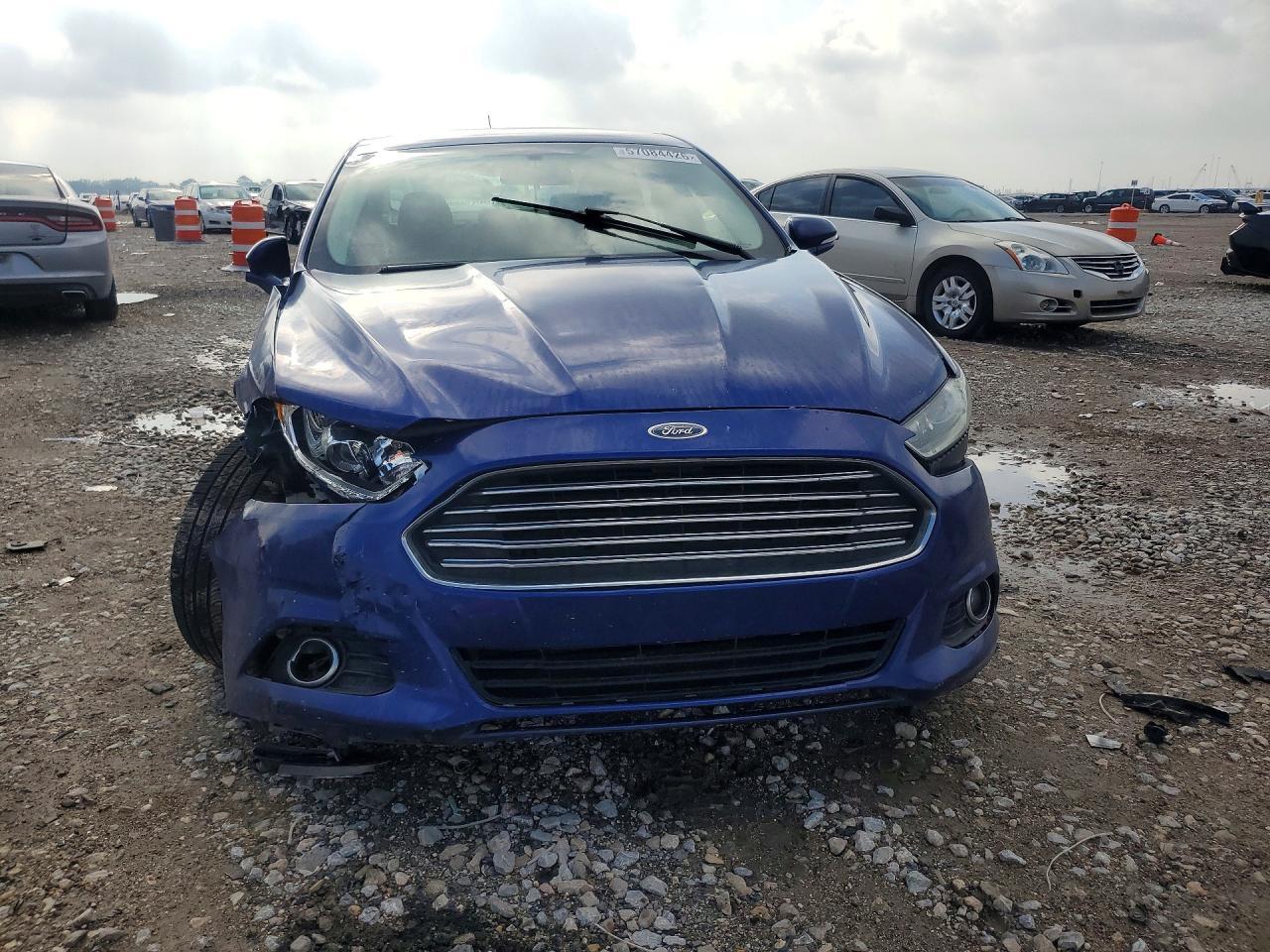 2015 Ford Fusion Se - Фото 5