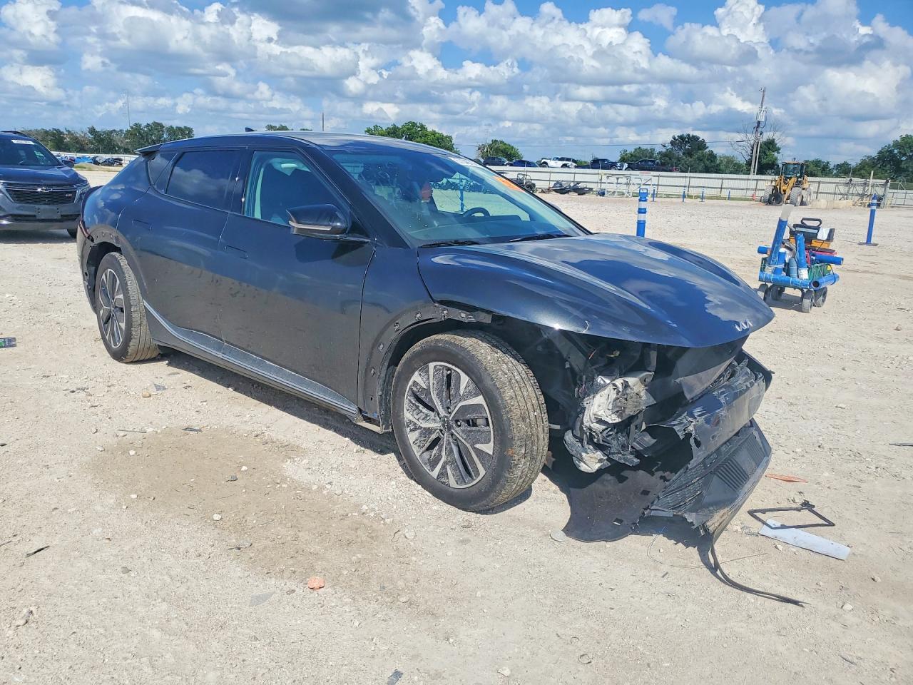 2024 Kia Ev6 Light - Image 4