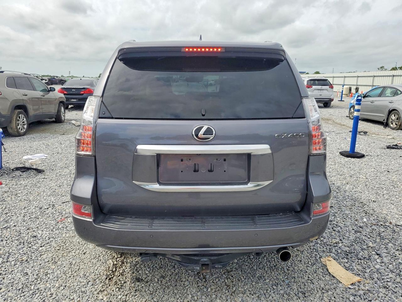2022 Lexus Gx 460 Luxury - Image 6