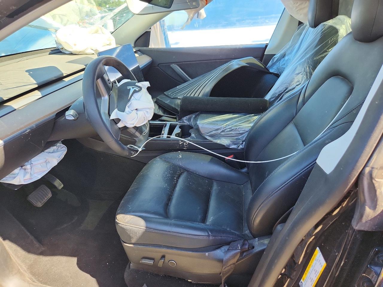 2022 Tesla Model Y - Фото 7