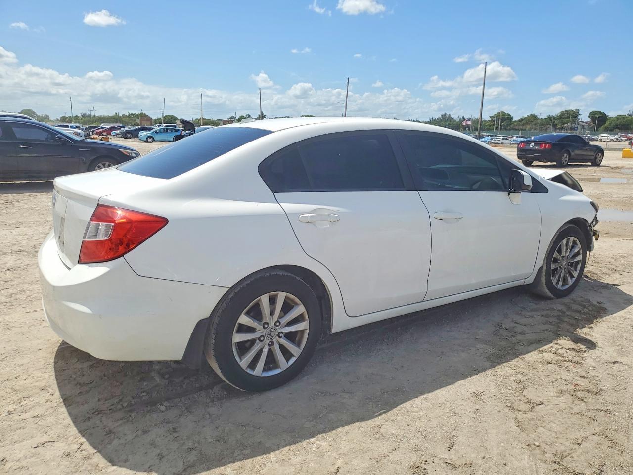 2012 Honda Civic Ex - Фото 3