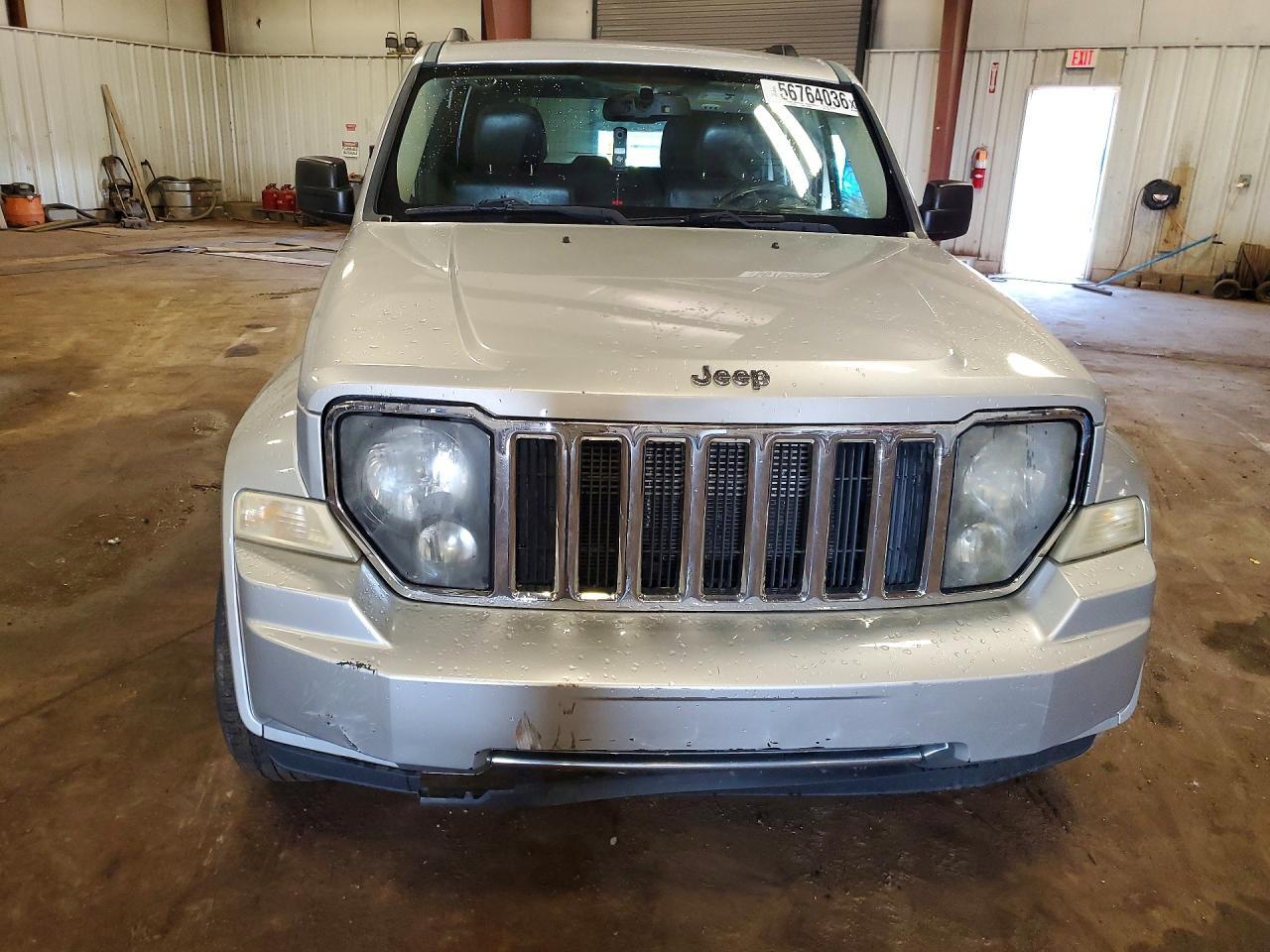 2012 Jeep Liberty Jet - Image 5