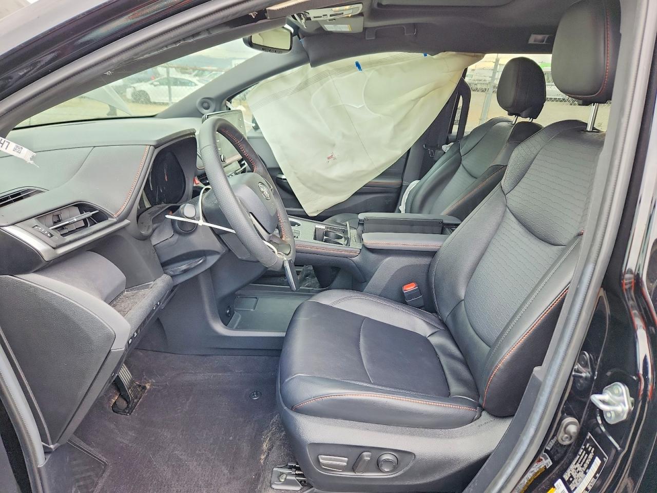 2024 Toyota Sienna Xse - Фото 7