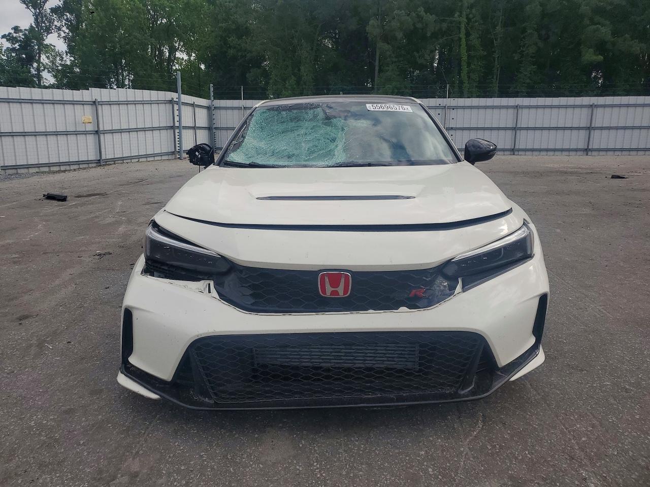 2025 Honda Civic Type-R - Image 5