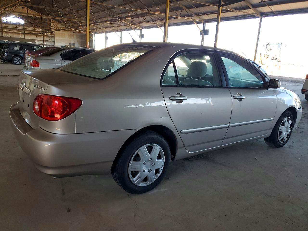 2003 Toyota Corolla Le - Image 3