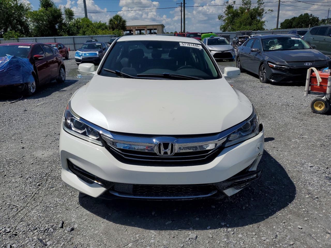 2017 Honda Accord - Фото 5