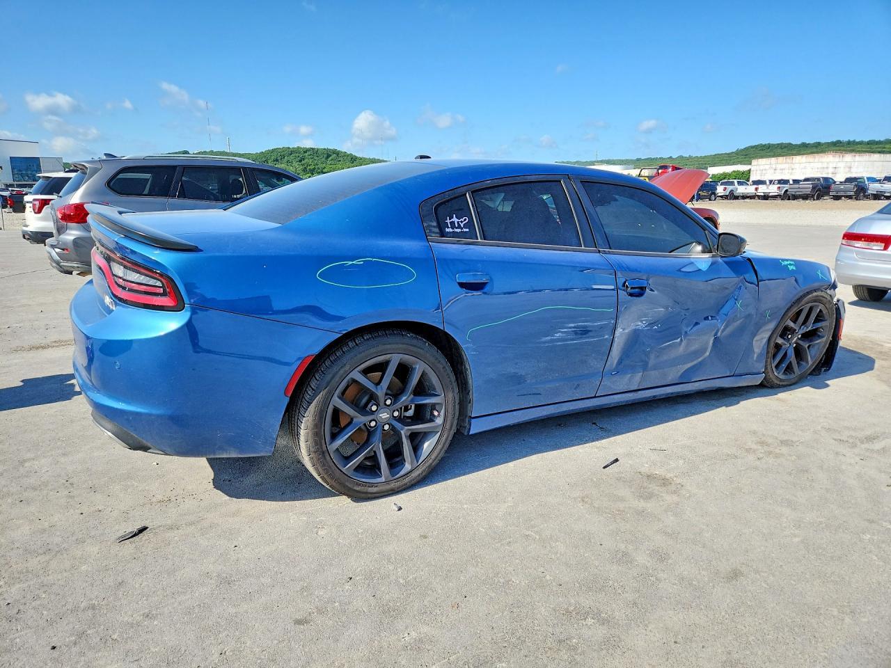 2022 Dodge Charger Sxt - Фото 3