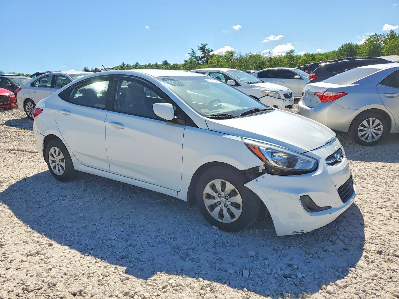 2016 Hyundai Accent Se - Фото 4