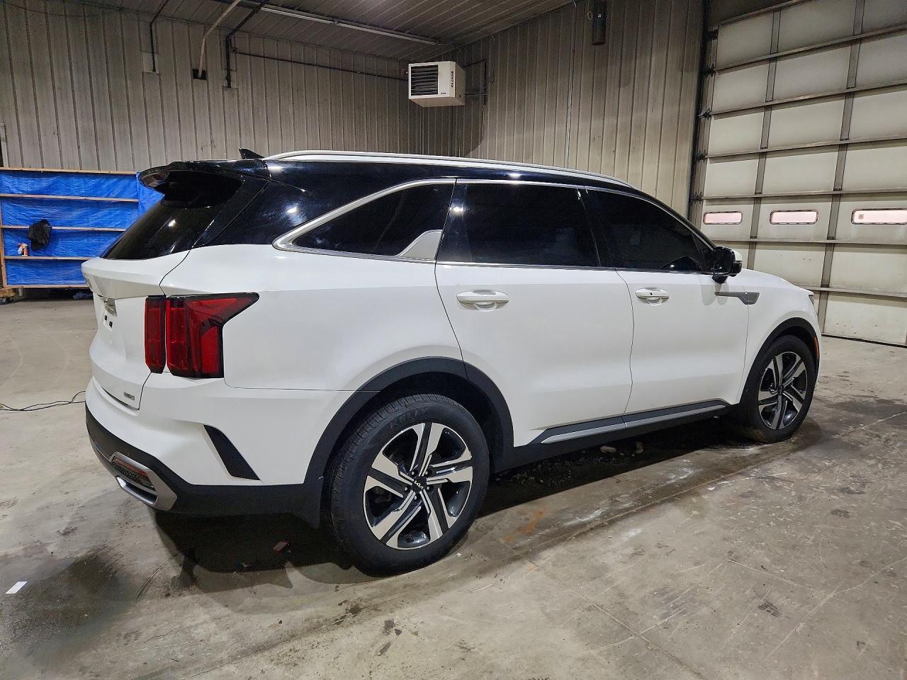 2023 Kia Sorento Sxp - Фото 3
