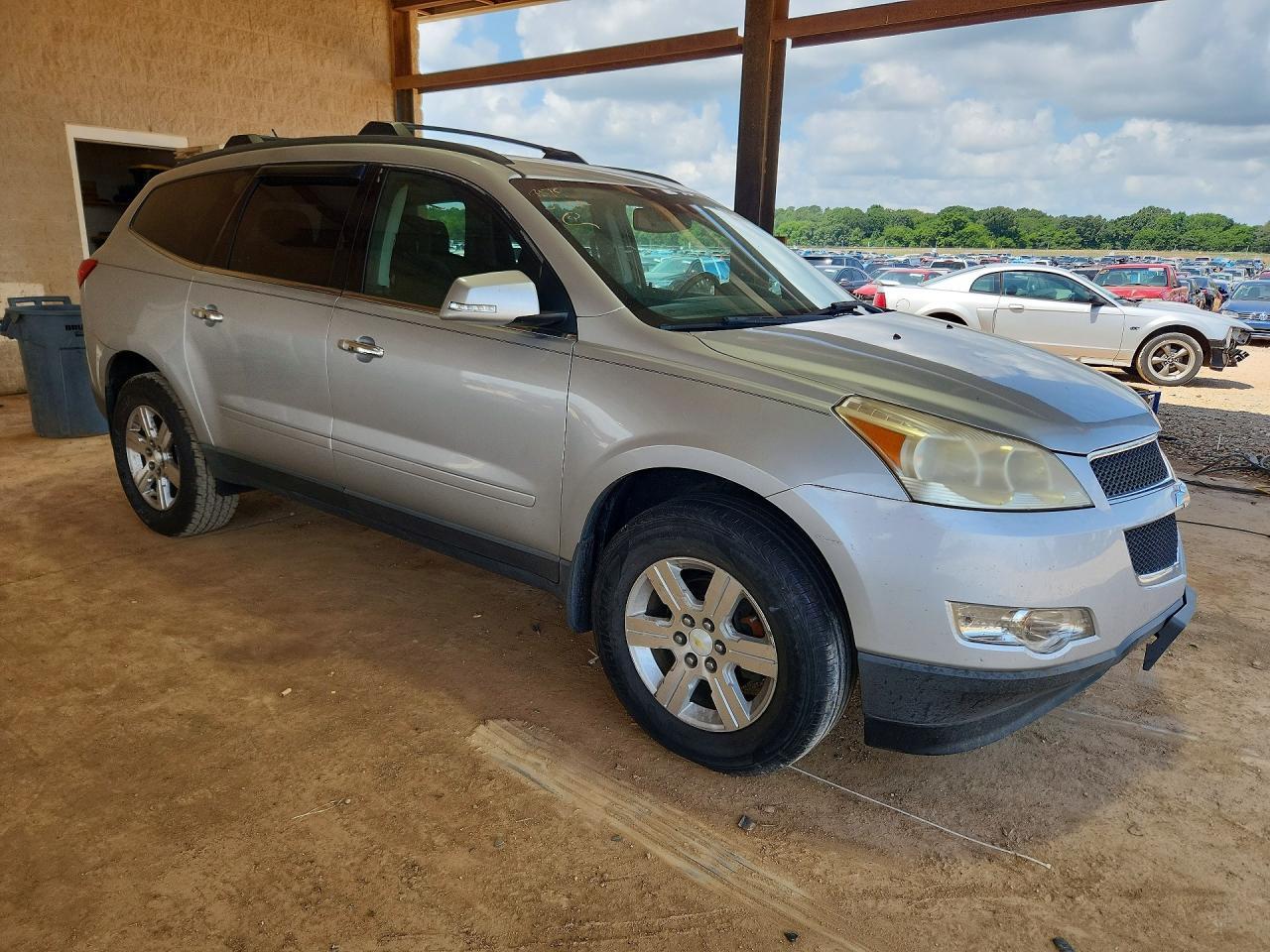 2011 Chevrolet Traverse Lt - Фото 4