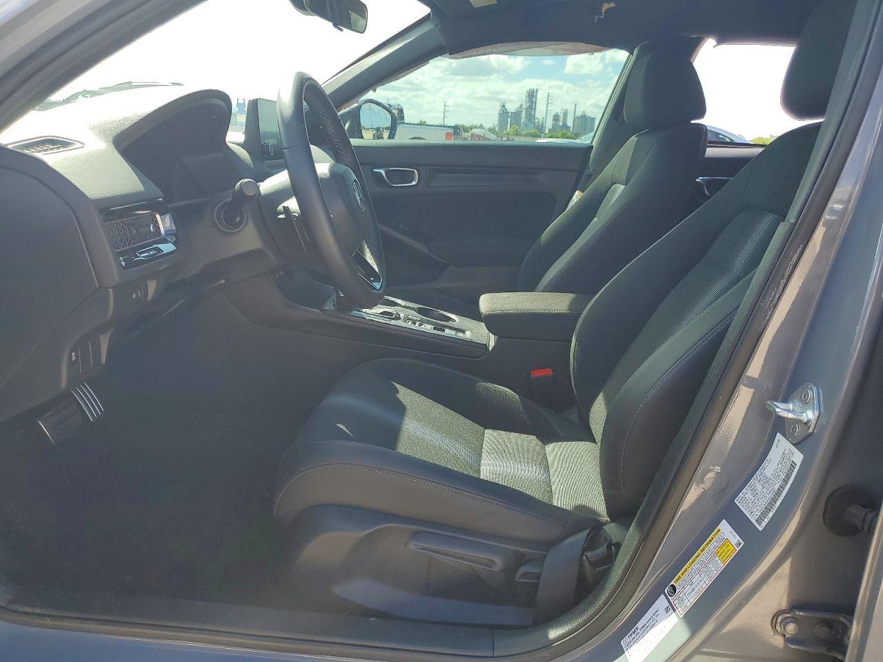 2025 Honda Civic Sport - Фото 7