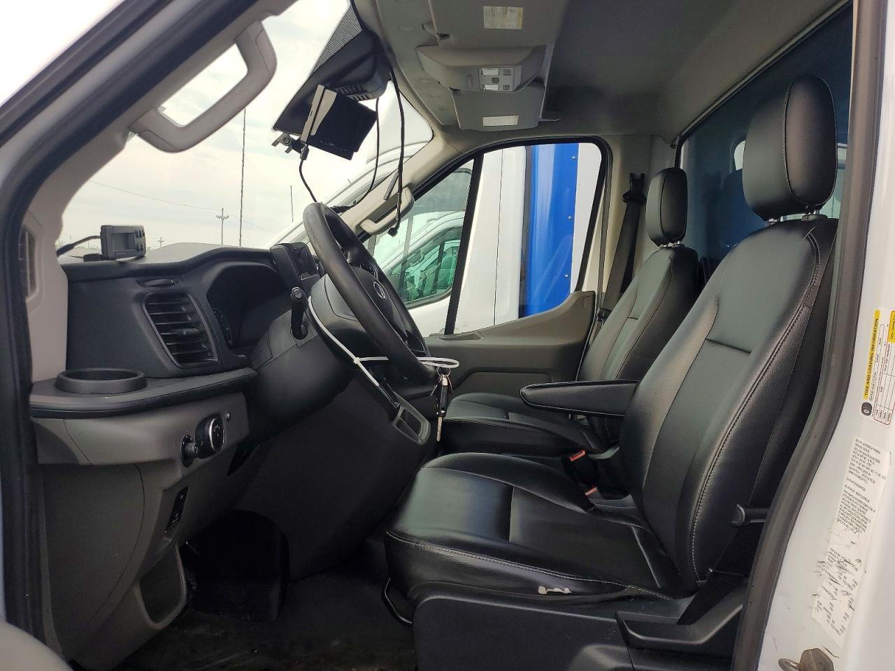 2023 Ford Transit Delivery Truck - Image 7