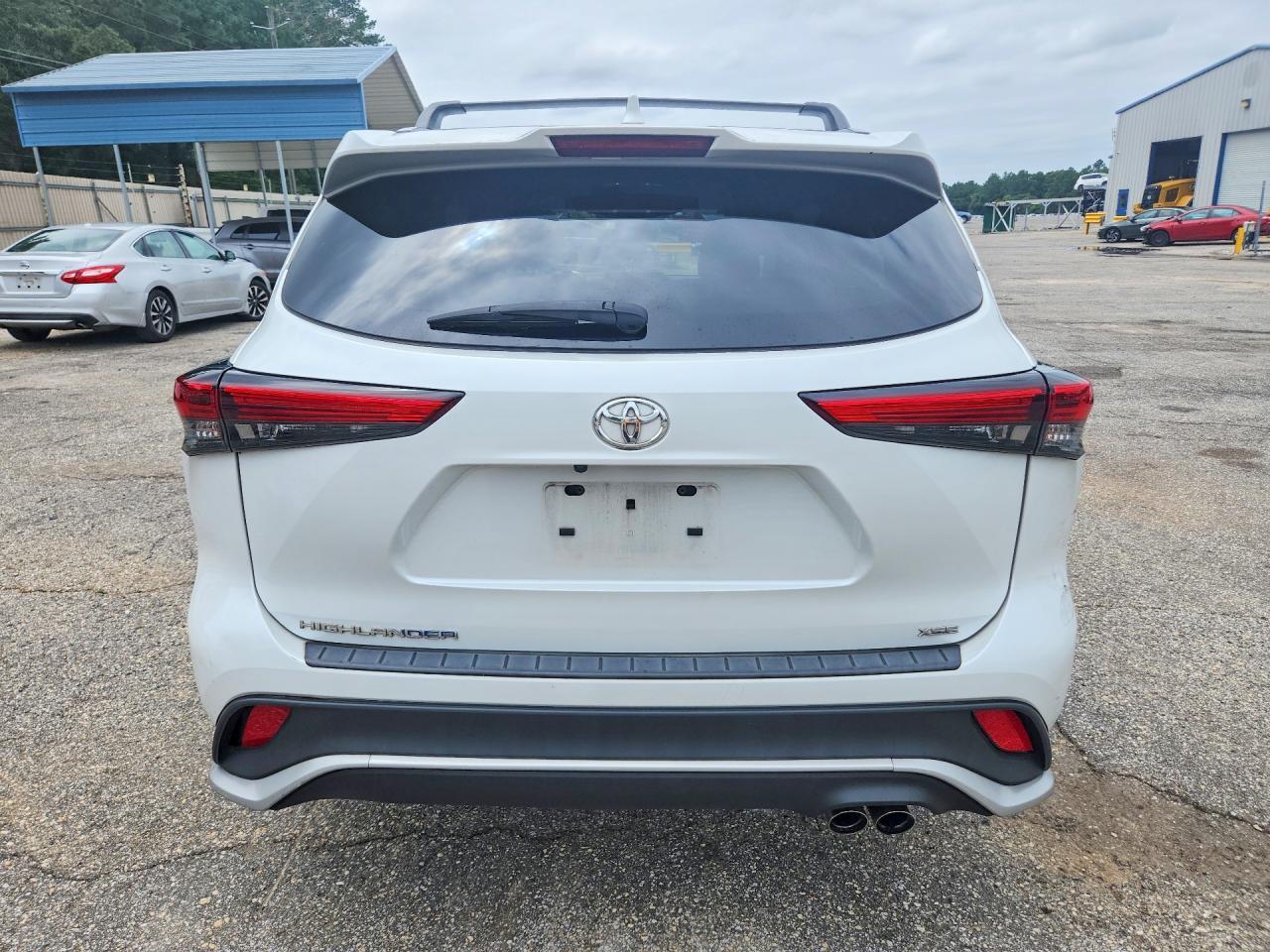 2022 Toyota Highlander Xse - Фото 6