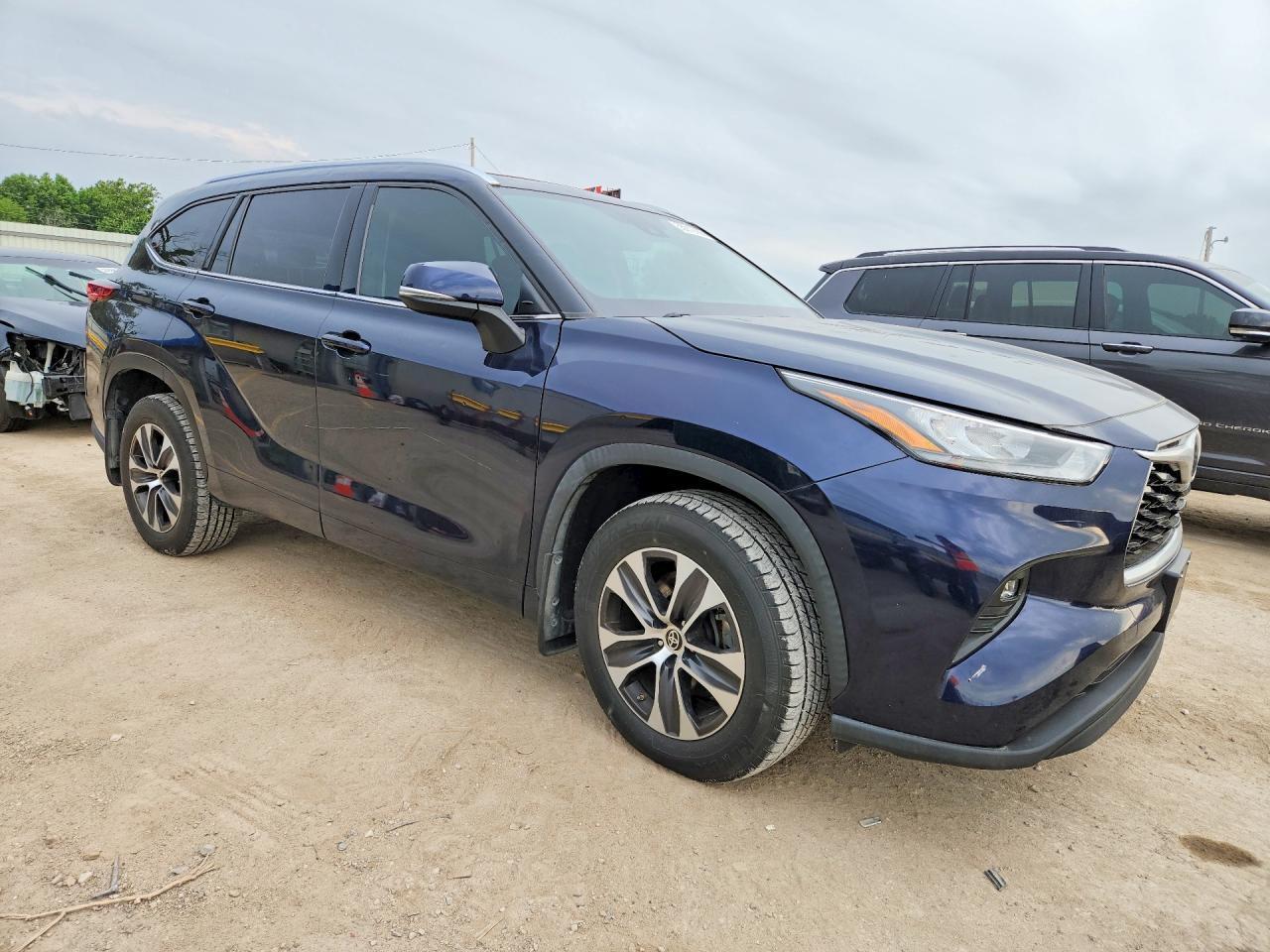 2020 Toyota Highlander Xle - Фото 4