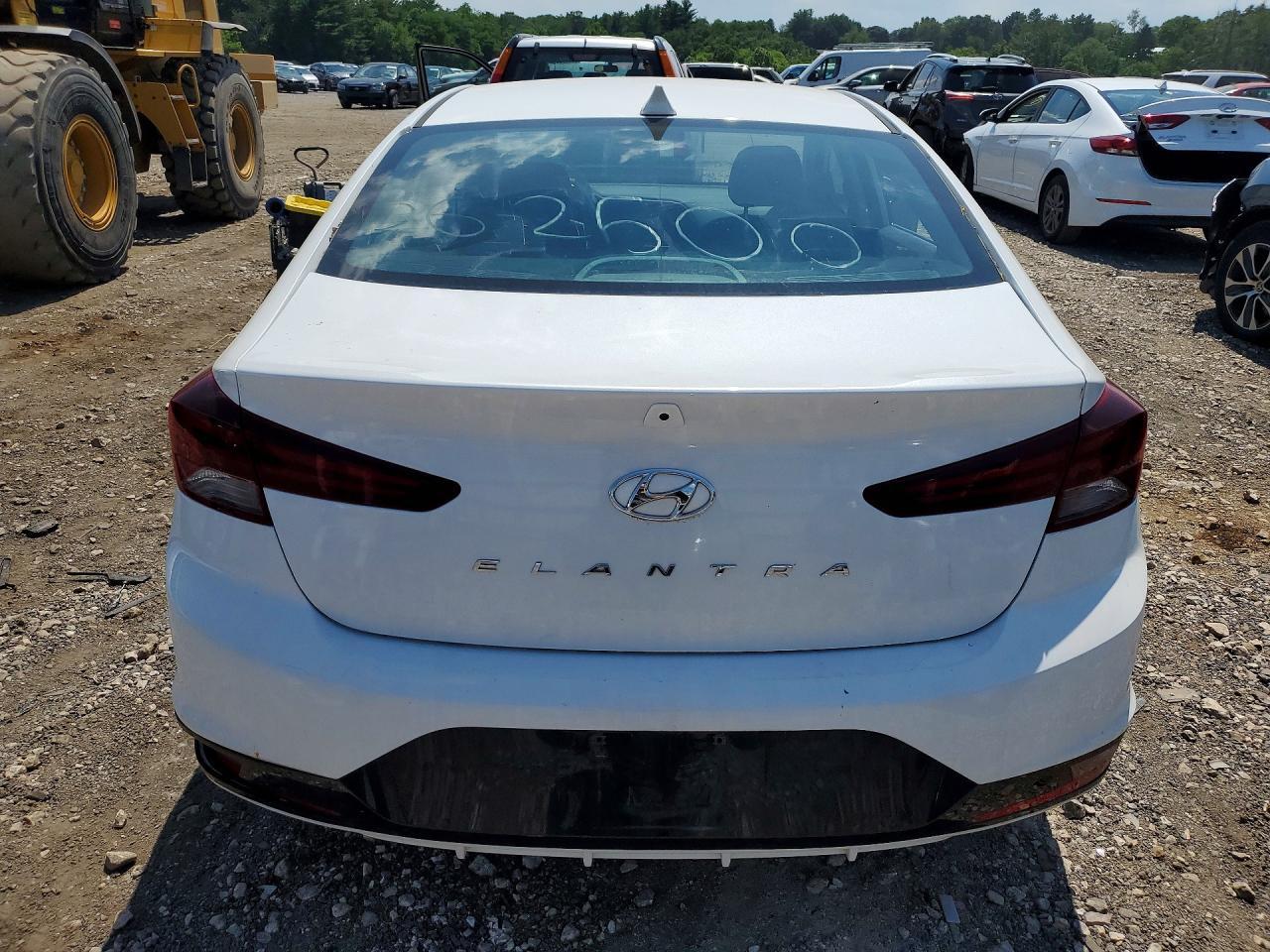 2020 Hyundai Elantra Sel - Image 6