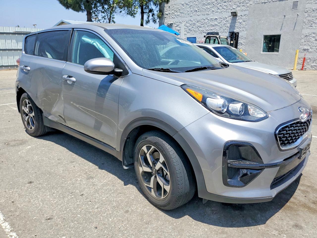 2022 Kia Sportage Lx - Image 4